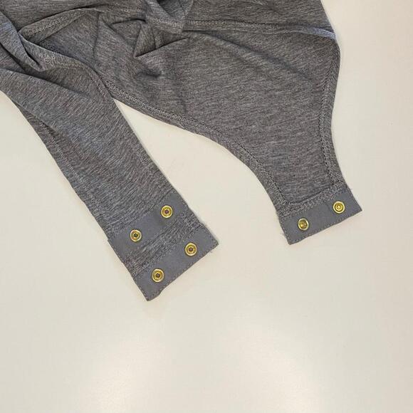 NWT- J.Crew- Off-Shoulder Ruffle Bodysuit- Women's Medium - Picture 7 of 7